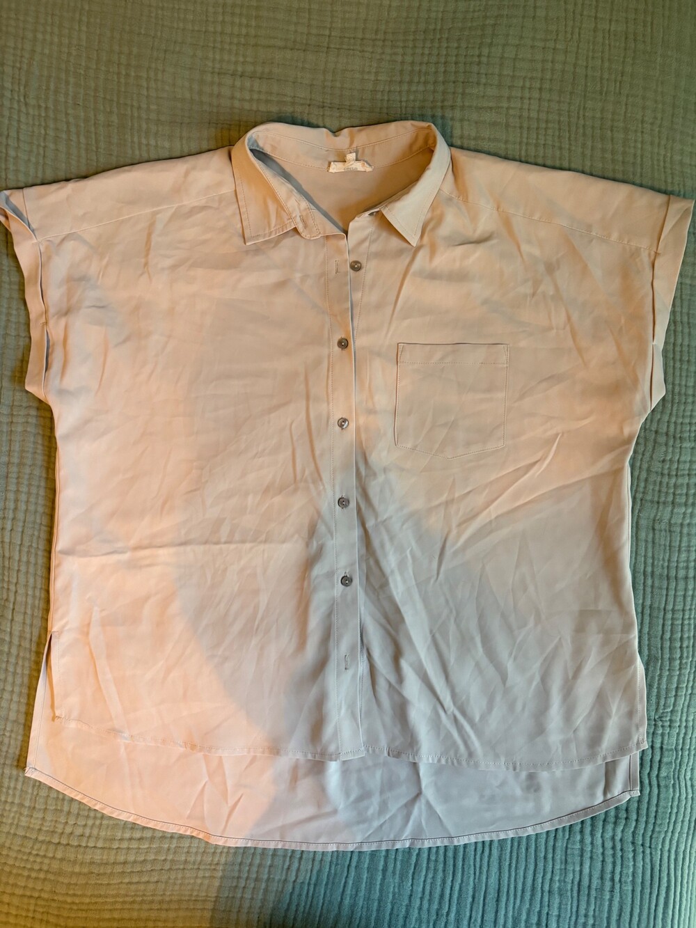 entro Medium Beige Button Up Shirt Short Sleeve Casual